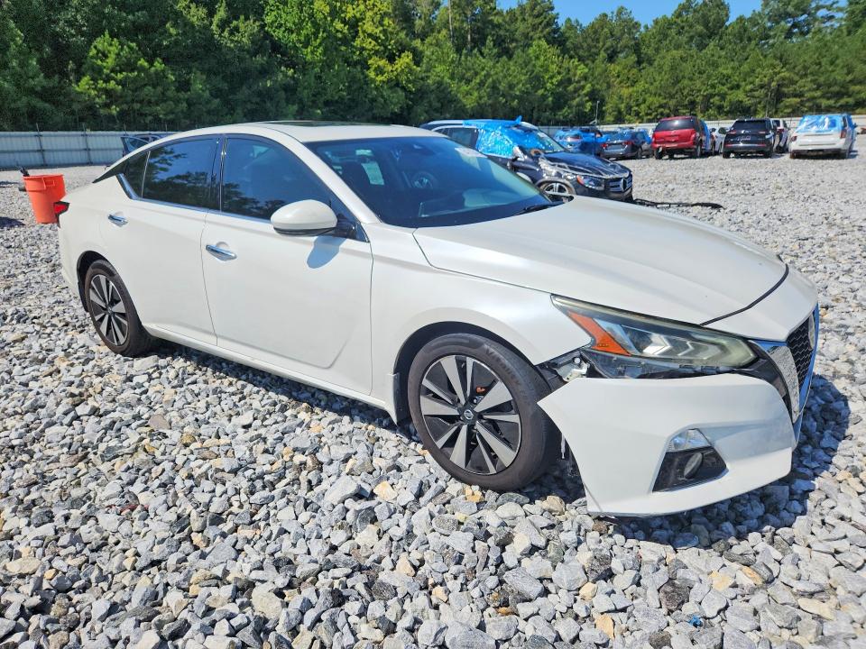 2020 Nissan Altima მანქანა იყიდება აუქციონზე, vin: 1N4BL4DV1LC277777, აუქციონის ნომერი: 64743446