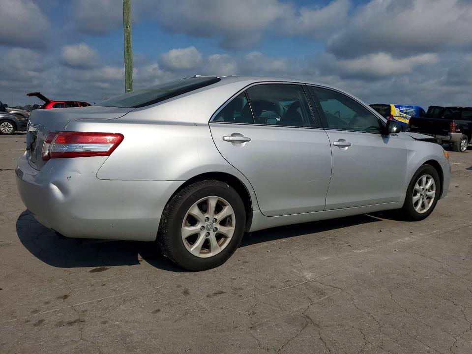 Aukcja sprzedaży 2011 Toyota Camry, vin: 4T1BF3EK8BU747890, numer aukcji: 62139676