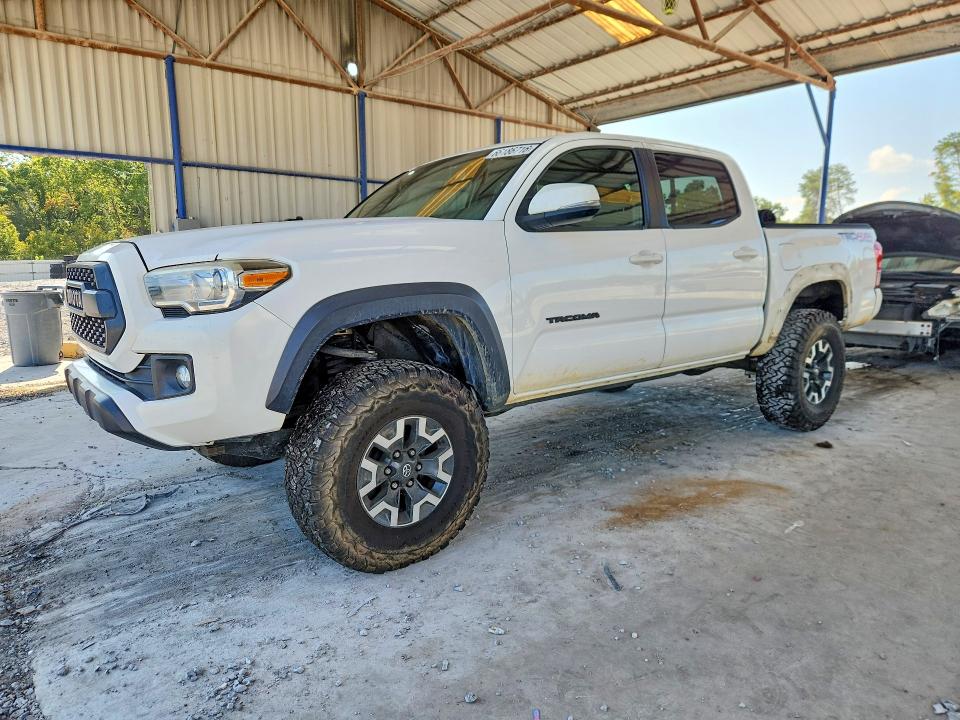 66186716 :رقم المزاد ، 5TFCZ5AN5GX033667 vin ، 2016 Toyota Tacoma مزاد بيع