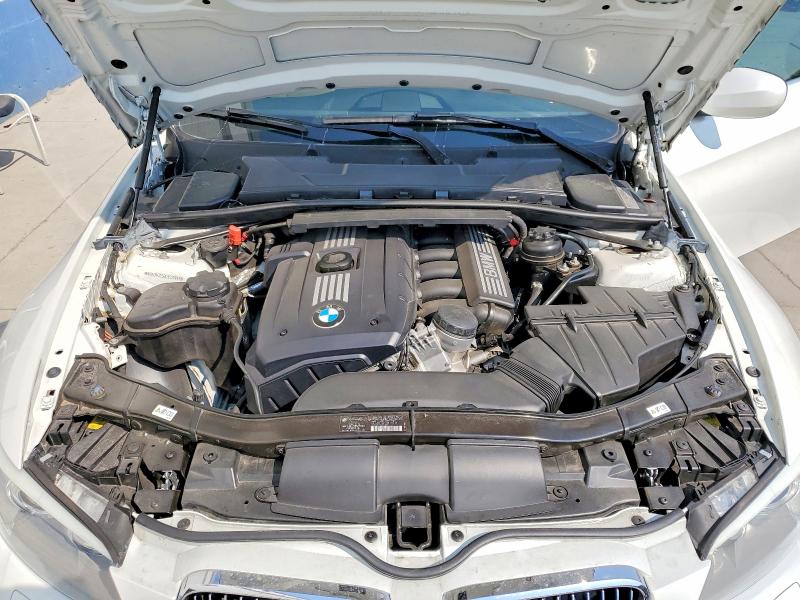 2013 Bmw 328 მანქანა იყიდება აუქციონზე, vin: WBADW3C56DJ527191, აუქციონის ნომერი: 64132696