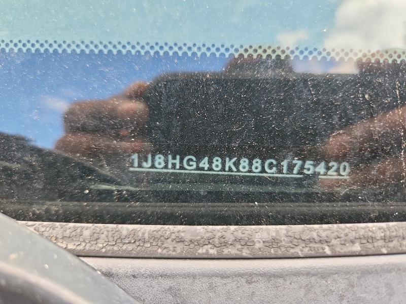 65650916 :رقم المزاد ، 1J8HG48K88C175420 vin ، 2008 Jeep Commander مزاد بيع