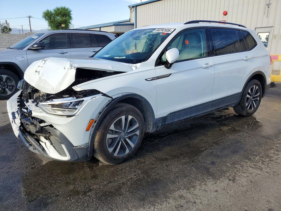 2023 Volkswagen Tiguan მანქანა იყიდება აუქციონზე, vin: 3VVRB7AX2PM065348, აუქციონის ნომერი: 66282936