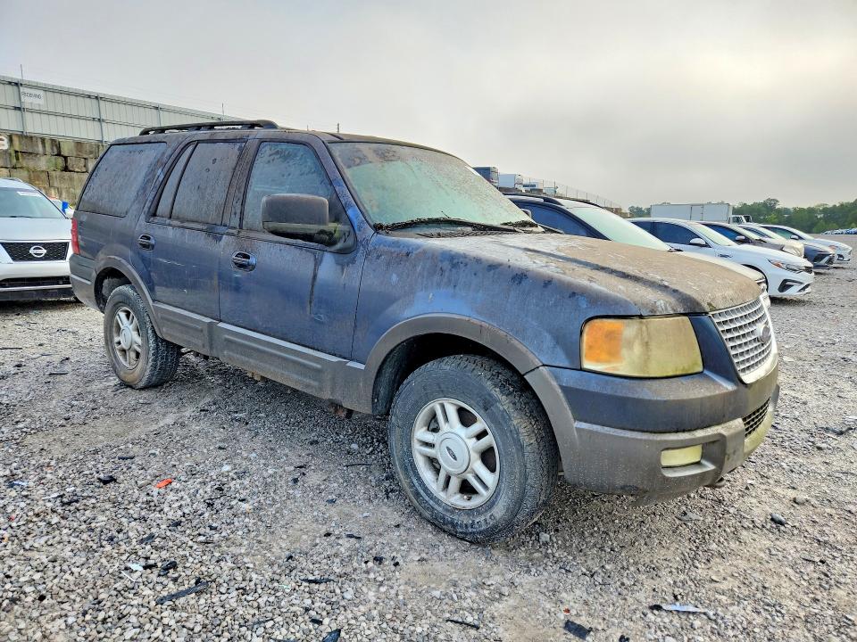 Продажа на аукционе авто 2005 Ford Expedition, vin: 1FMFU16515LA87674, номер лота: 64949286