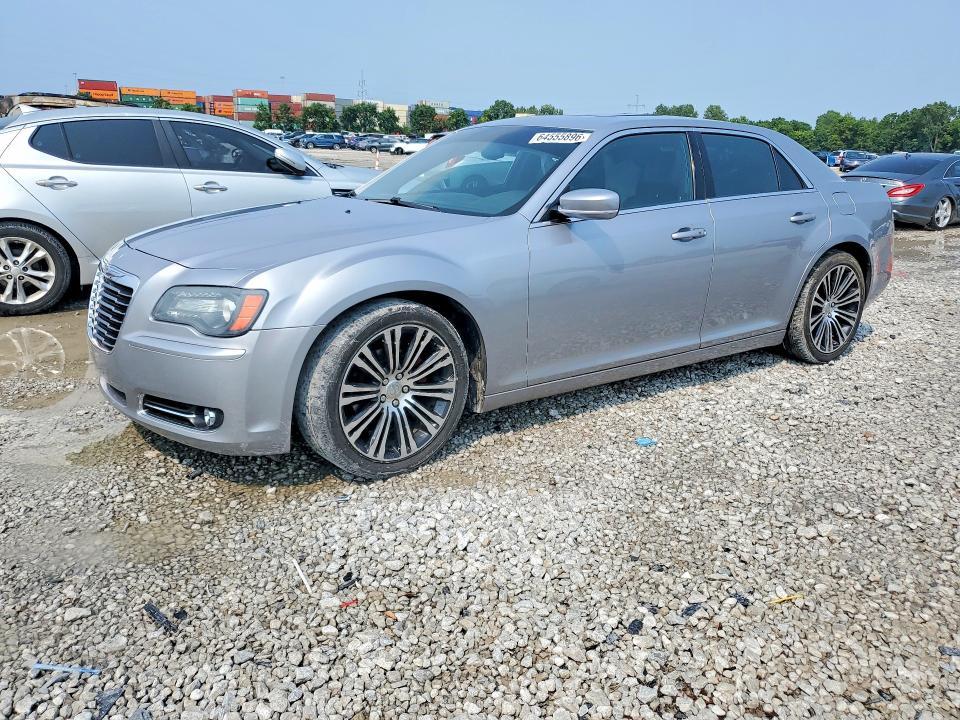 Продаж на аукціоні авто 2013 Chrysler 300, vin: 2C3CCABG8DH731852, номер лоту: 64555896