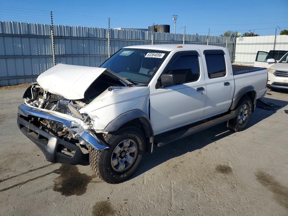 63364856 :رقم المزاد ، 1N6ED27T4YC347232 vin ، 2000 Nissan Frontier مزاد بيع