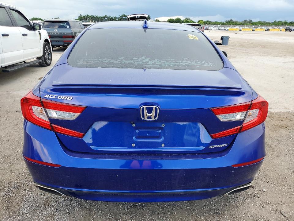 Auction sale of the 2019 Honda Accord, vin: 1HGCV1F33KA107709, lot number: 65606346