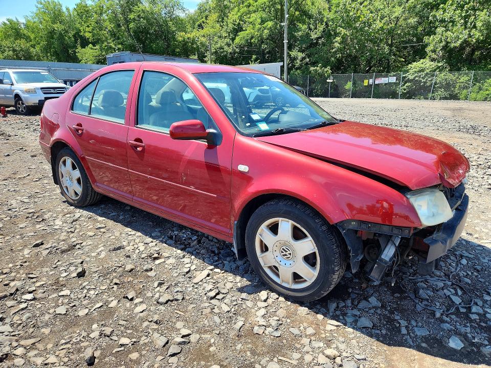 62824876 :رقم المزاد ، 3VWTE29M5YM161496 vin ، 2000 Volkswagen Jetta مزاد بيع