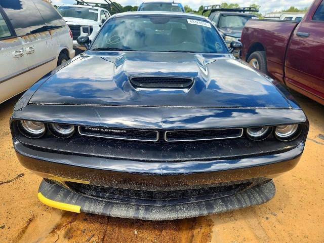 63328056 :رقم المزاد ، 2C3CDZBT6MH586304 vin ، 2021 Dodge Challenger مزاد بيع
