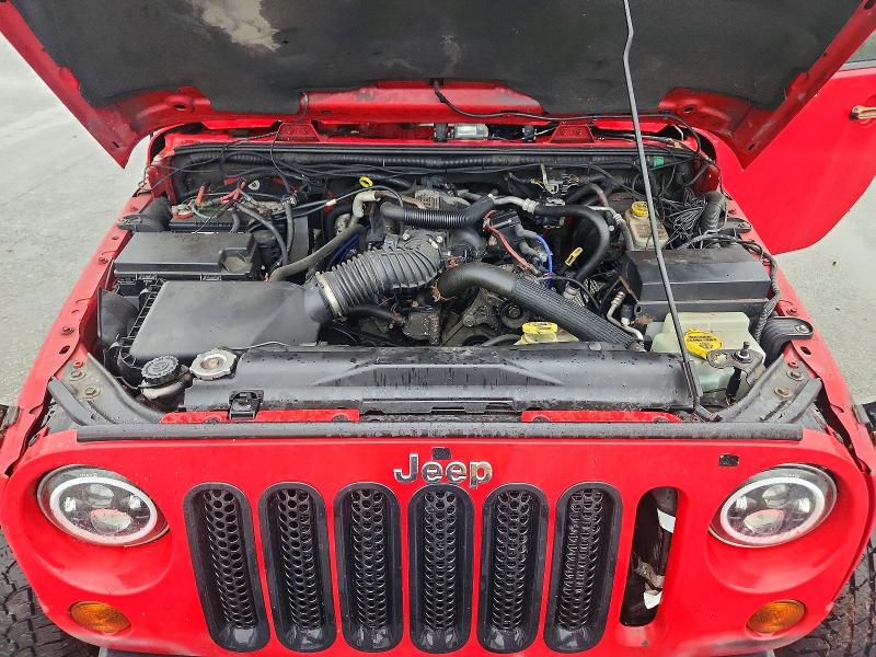 2011 Jeep Wrangler Unlimited მანქანა იყიდება აუქციონზე, vin: 1J4BA5H15BL638496, აუქციონის ნომერი: 65588496