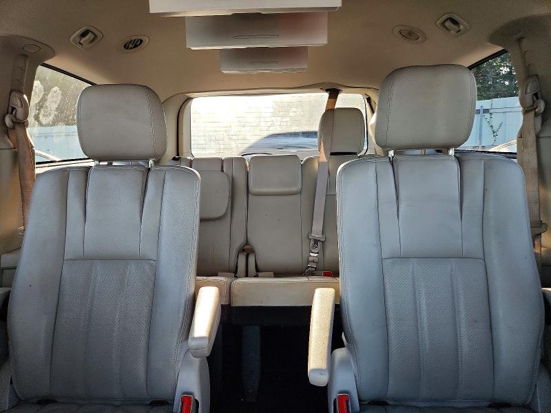 66454646 :رقم المزاد ، 2C4RC1BGXCR330883 vin ، 2012 Chrysler Town & Country مزاد بيع