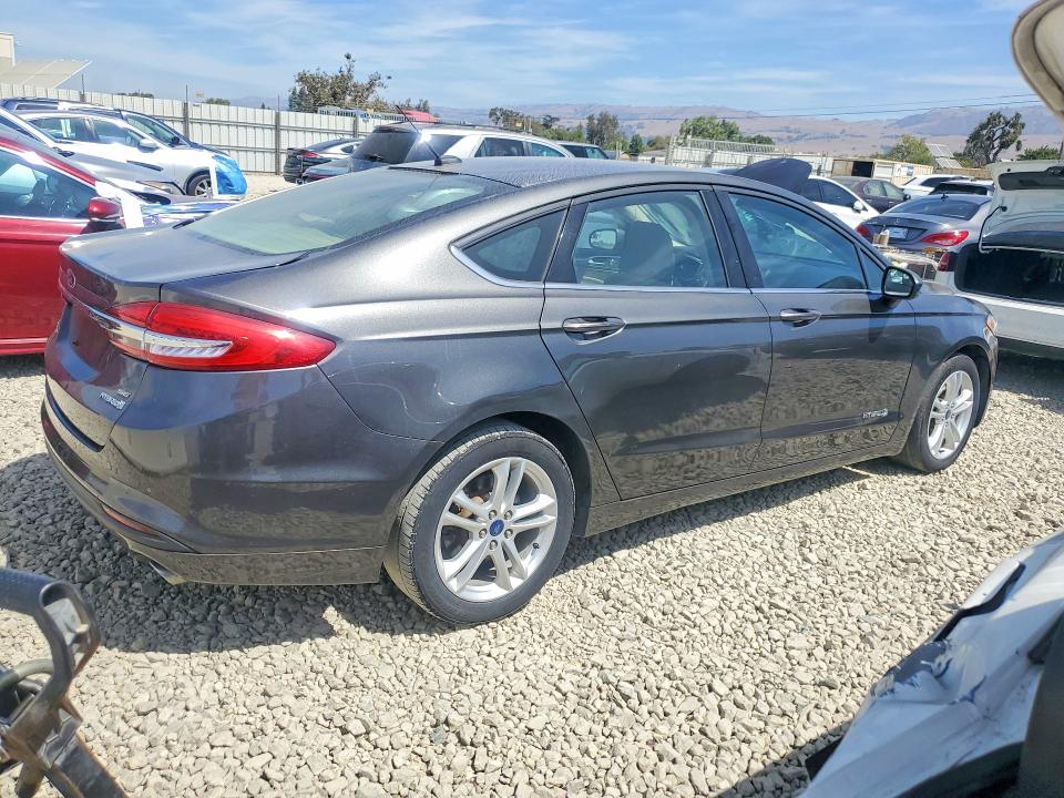 Aukcja sprzedaży 2018 Ford Fusion, vin: 3FA6P0LU9JR146439, numer aukcji: 65932436