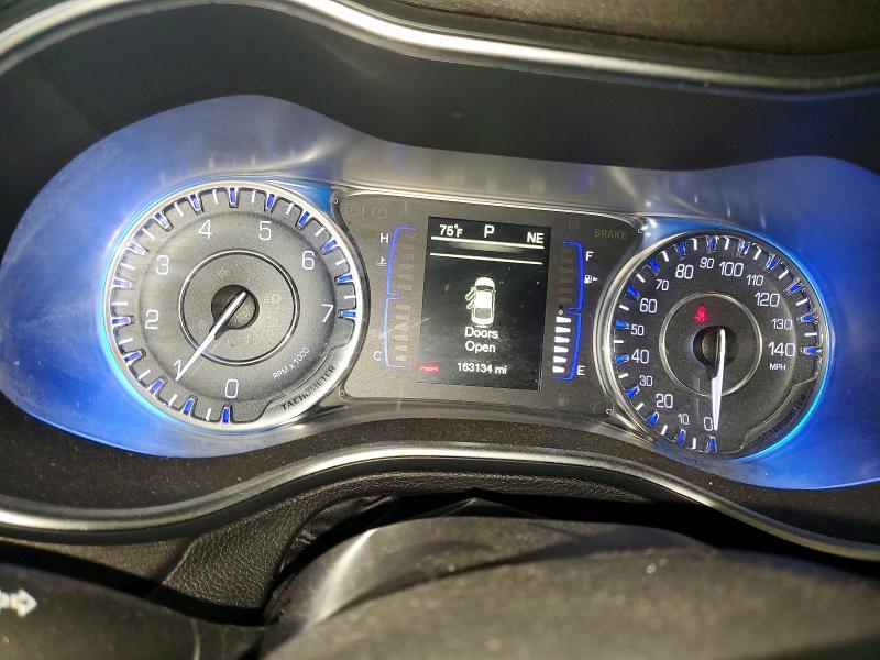 63853116 :رقم المزاد ، 1C3CCCAG6GN189482 vin ، 2016 Chrysler 200 مزاد بيع