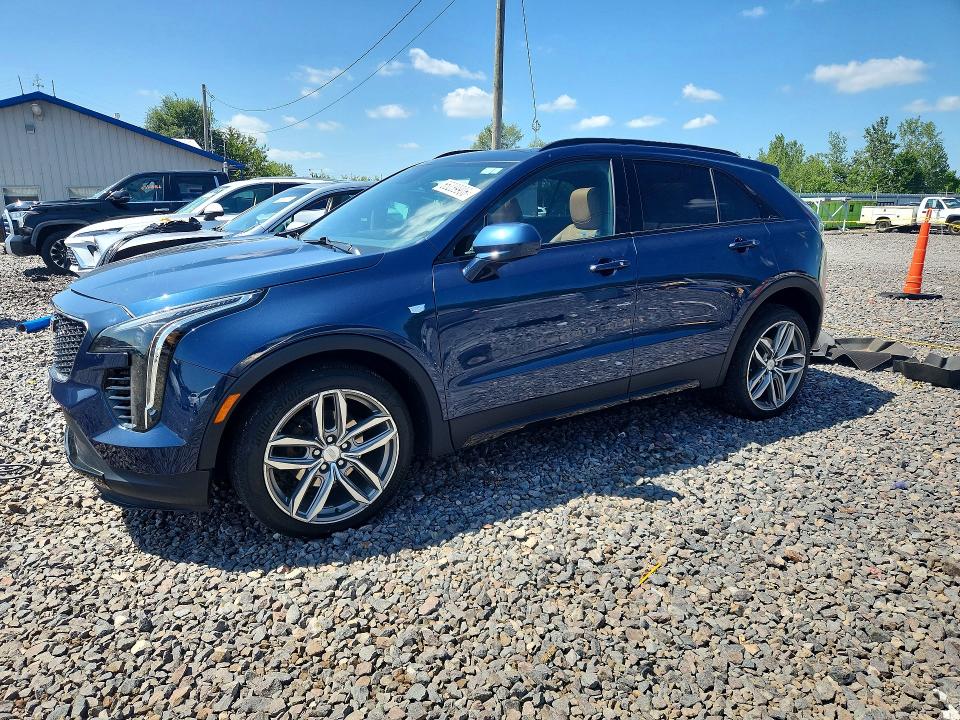 65239906 :رقم المزاد ، 1GYFZFR49LF066860 vin ، 2020 Cadillac Xt4 مزاد بيع