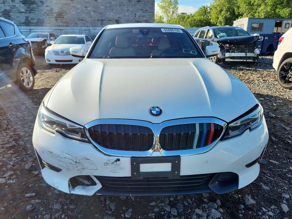 2021 Bmw 330xi მანქანა იყიდება აუქციონზე, vin: 3MW5R7J01M8B81539, აუქციონის ნომერი: 65886156