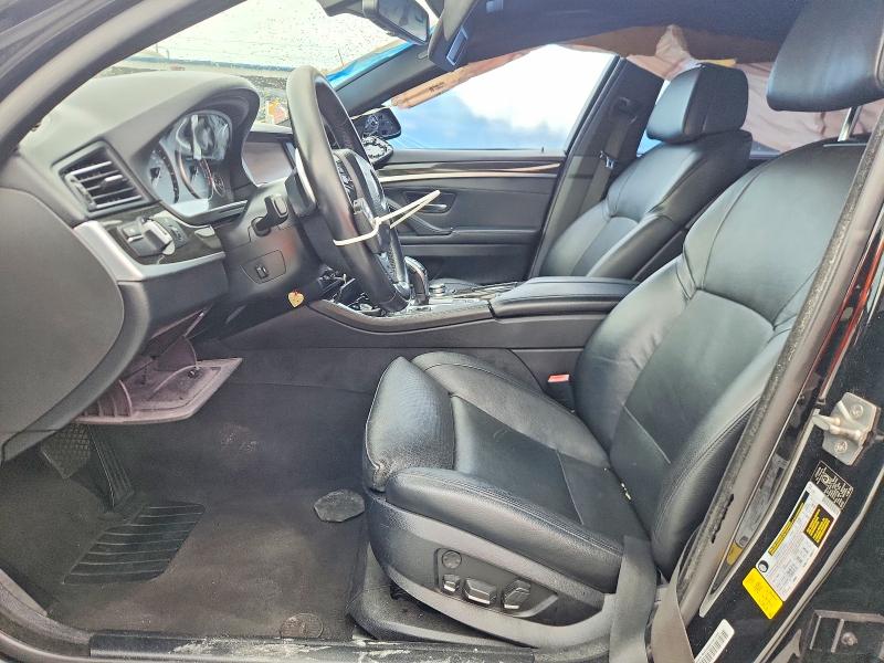 61569106 :رقم المزاد ، WBAFR9C58BDE82143 vin ، 2011 Bmw 550 مزاد بيع