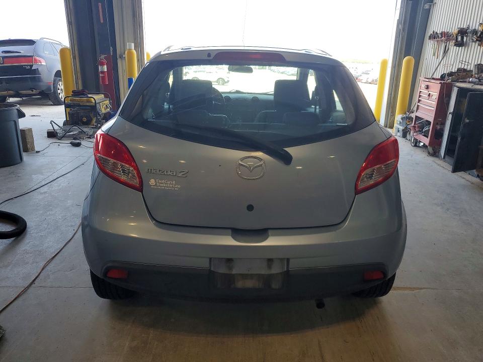2013 Mazda Mazda2 მანქანა იყიდება აუქციონზე, vin: JM1DE1KY8D0170723, აუქციონის ნომერი: 63712646