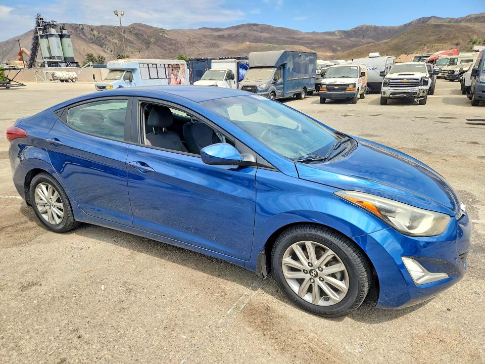 2015 Hyundai Elantra მანქანა იყიდება აუქციონზე, vin: KMHDH4AE7FU303754, აუქციონის ნომერი: 64645726