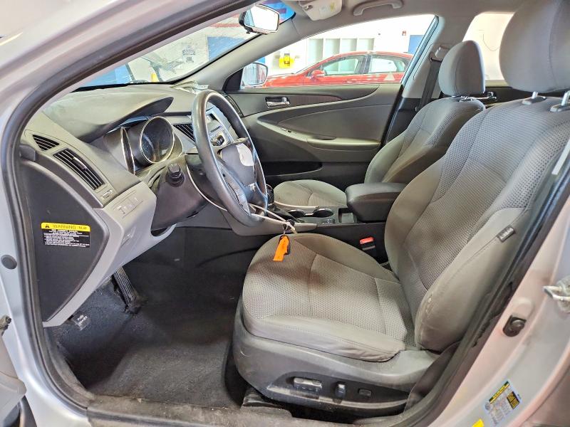 65603756 :رقم المزاد ، 5NPEB4AC2DH701339 vin ، 2013 Hyundai Sonata مزاد بيع