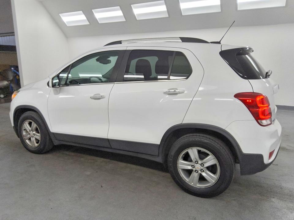 64526046 :رقم المزاد ، KL7CJLSB6HB155482 vin ، 2017 Chevrolet Trax مزاد بيع
