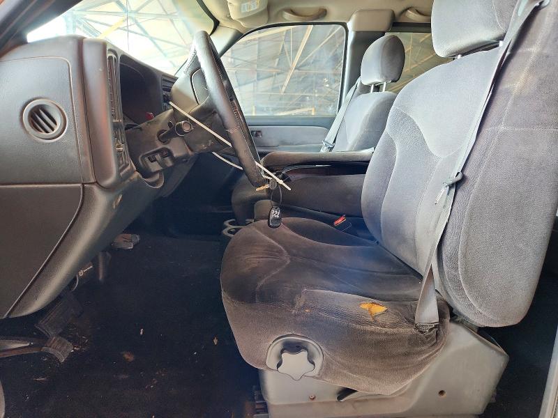 63264286 :رقم المزاد ، 1GTHC29U52E134908 vin ، 2002 Gmc Sierra مزاد بيع