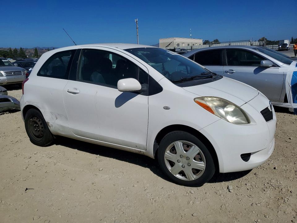 Продажа на аукционе авто 2008 Toyota Yaris, vin: JTDJT923885170421, номер лота: 63644446