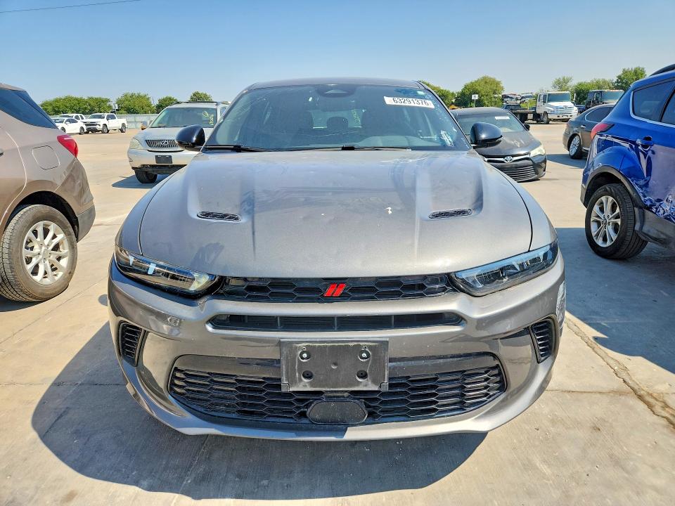 2024 Dodge Hornet მანქანა იყიდება აუქციონზე, vin: ZACPDFCW8R3A08187, აუქციონის ნომერი: 63291376