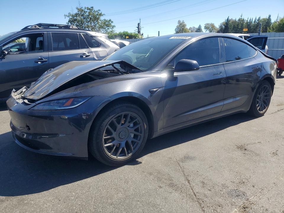 63808896 :رقم المزاد ، 5YJ3E1EA4SF995103 vin ، 2025 Tesla Model 3 مزاد بيع