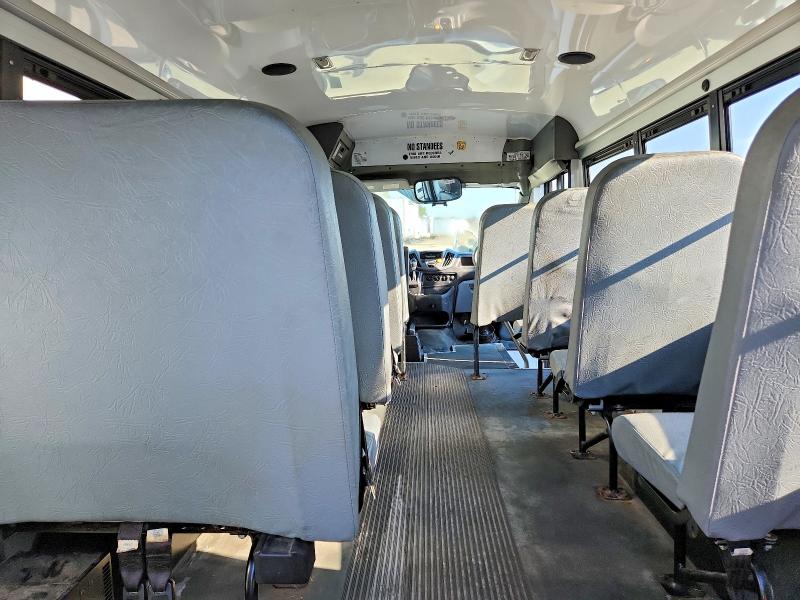 66704076 :رقم المزاد ، 1FDCR5PM2FKA92388 vin ، 2015 Ford Transit مزاد بيع