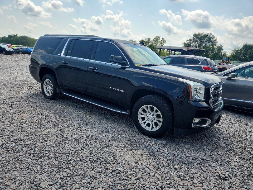 Продаж на аукціоні авто 2016 Gmc Yukon Xl, vin: 1GKS2FKC3GR396660, номер лоту: 64032736