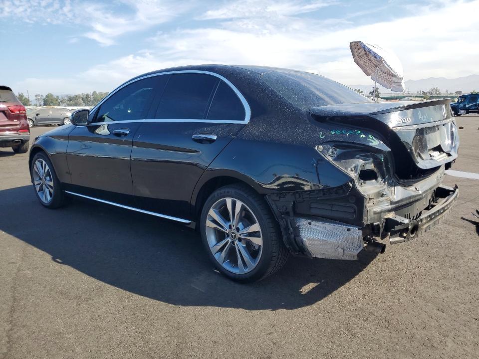 2018 Mercedes-benz C მანქანა იყიდება აუქციონზე, vin: 55SWF4KB7JU236256, აუქციონის ნომერი: 64757566