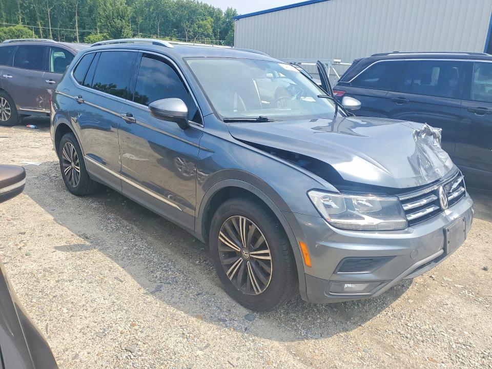 2018 Volkswagen Tiguan მანქანა იყიდება აუქციონზე, vin: 3VV3B7AX2JM024750, აუქციონის ნომერი: 64470986