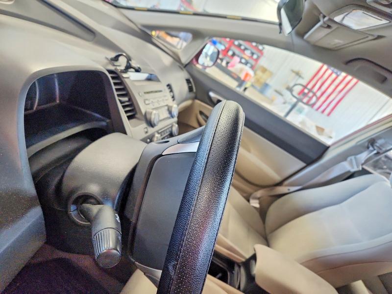 63650356 :رقم المزاد ، 19XFA1F58AE043882 vin ، 2010 Honda Civic مزاد بيع