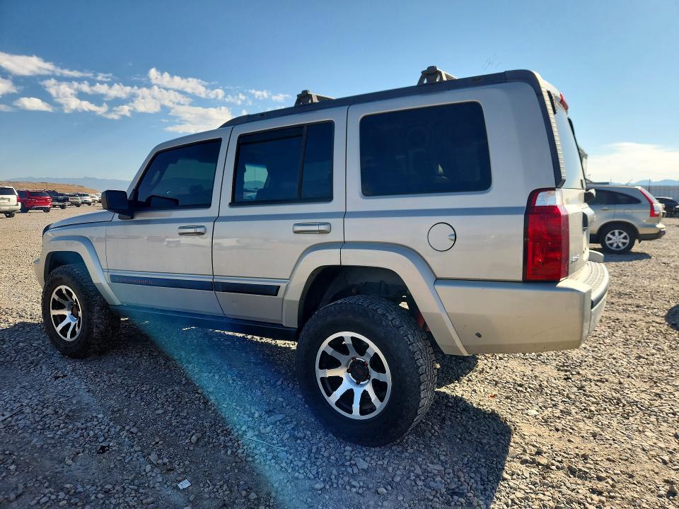 67184726 :رقم المزاد ، 1J8HG48K58C172295 vin ، 2008 Jeep Commander مزاد بيع
