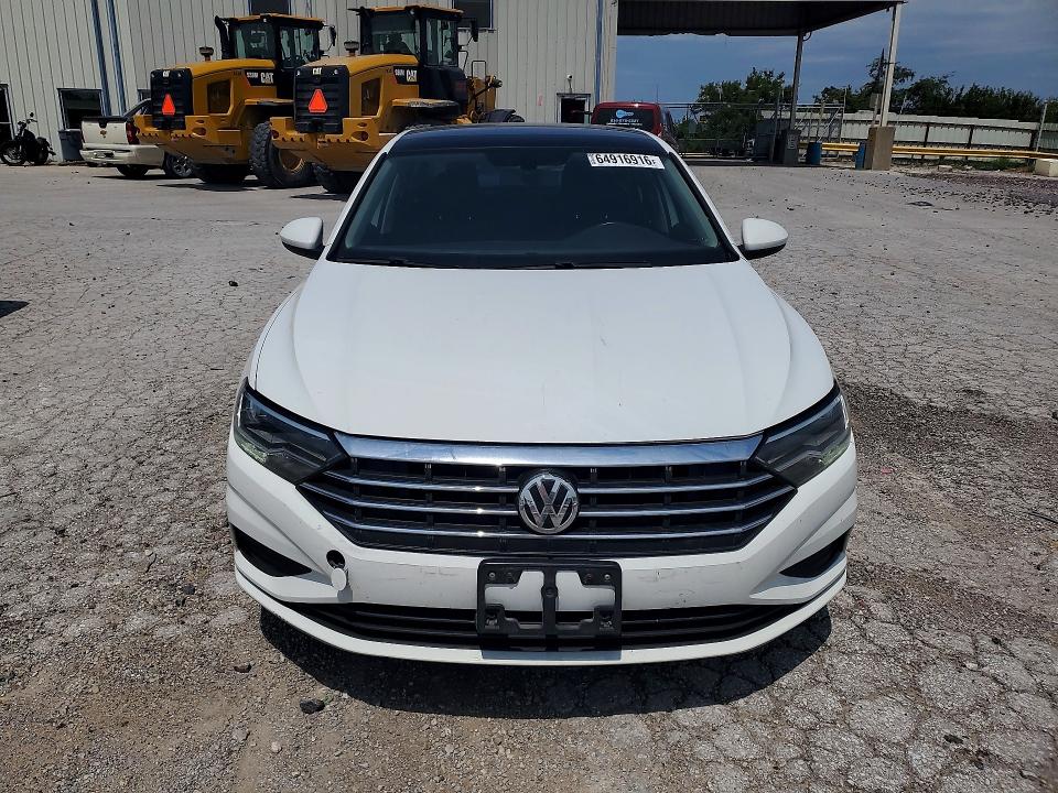 Продажа на аукционе авто 2019 Volkswagen Jetta, vin: 3VWC57BU4KM069066, номер лота: 64916916