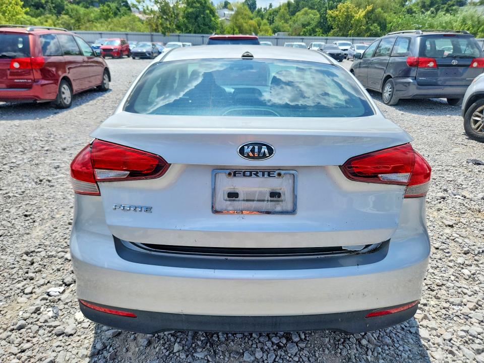 Продаж на аукціоні авто 2018 Kia Forte, vin: 3KPFK4A71JE188804, номер лоту: 64140746
