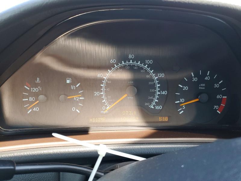 1999 Mercedes-benz Clk მანქანა იყიდება აუქციონზე, vin: WDBLK65G6XT020681, აუქციონის ნომერი: 66310766