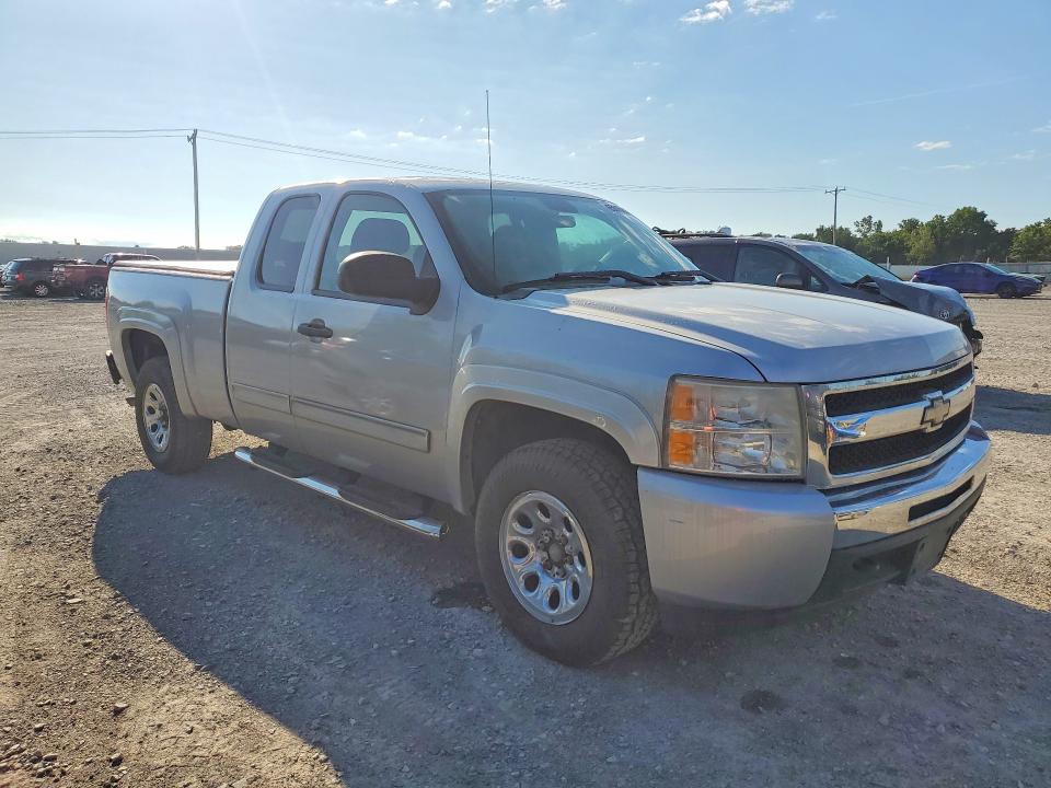 65516286 :رقم المزاد ، 1GCRKSEA3BZ131615 vin ، 2011 Chevrolet Silverado مزاد بيع