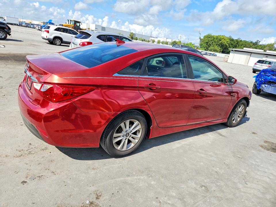 2014 Hyundai Sonata მანქანა იყიდება აუქციონზე, vin: 5NPEB4AC1EH875744, აუქციონის ნომერი: 63615506