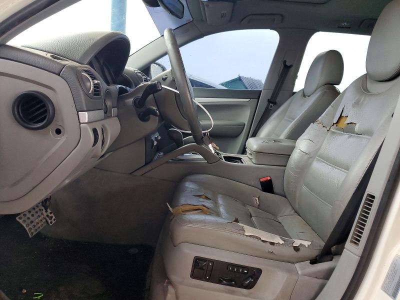 2004 Porsche Cayenne მანქანა იყიდება აუქციონზე, vin: WP1AA29P54LA21751, აუქციონის ნომერი: 67298986