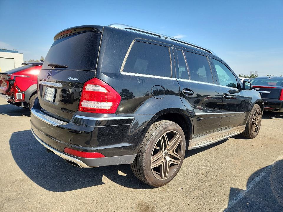 64272406 :رقم المزاد ، 4JGBF7BE2BA692263 vin ، 2011 Mercedes-benz Gl مزاد بيع