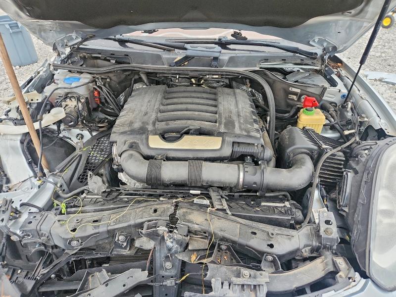 65012416 :رقم المزاد ، WP1AA2A2XGKA14188 vin ، 2016 Porsche Cayenne مزاد بيع