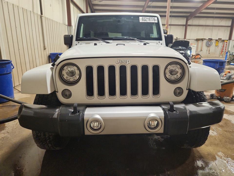 2017 Jeep Wrangler Unlimited მანქანა იყიდება აუქციონზე, vin: 1C4BJWEG9HL594693, აუქციონის ნომერი: 65219776