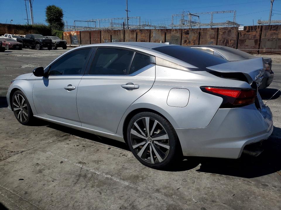 2020 Nissan Altima მანქანა იყიდება აუქციონზე, vin: 1N4BL4CVXLC134229, აუქციონის ნომერი: 65539046
