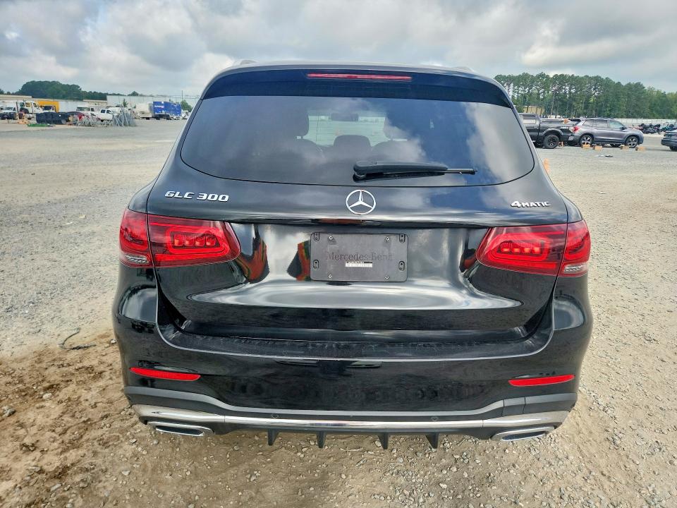 66764216 :رقم المزاد ، W1N0G8EB7MV293854 vin ، 2021 Mercedes-benz Glc مزاد بيع