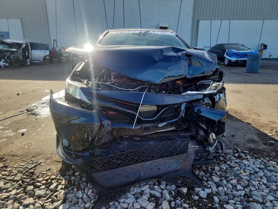 Продажа на аукционе авто 2020 Toyota Camry, vin: 4T1G11AKXLU504436, номер лота: 64471176