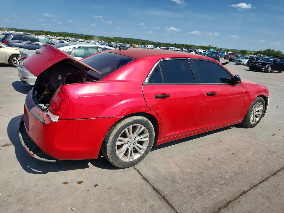2017 Chrysler 300 მანქანა იყიდება აუქციონზე, vin: 2C3CCAAG5HH662139, აუქციონის ნომერი: 64423026