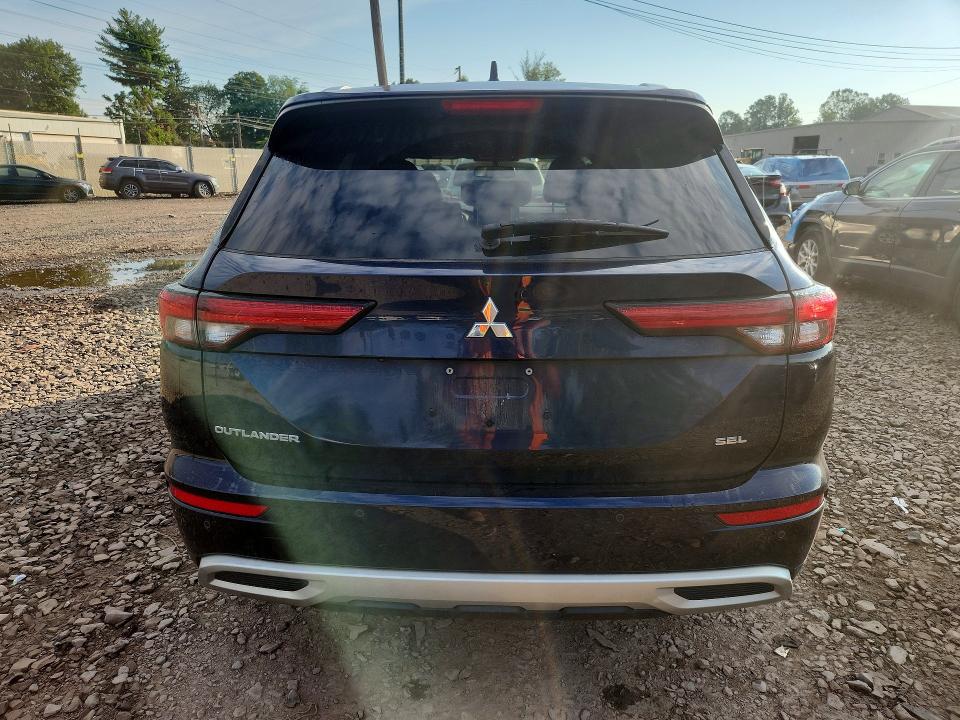 65279516 :رقم المزاد ، JA4J3VA84NZ022464 vin ، 2022 Mitsubishi Outlander مزاد بيع