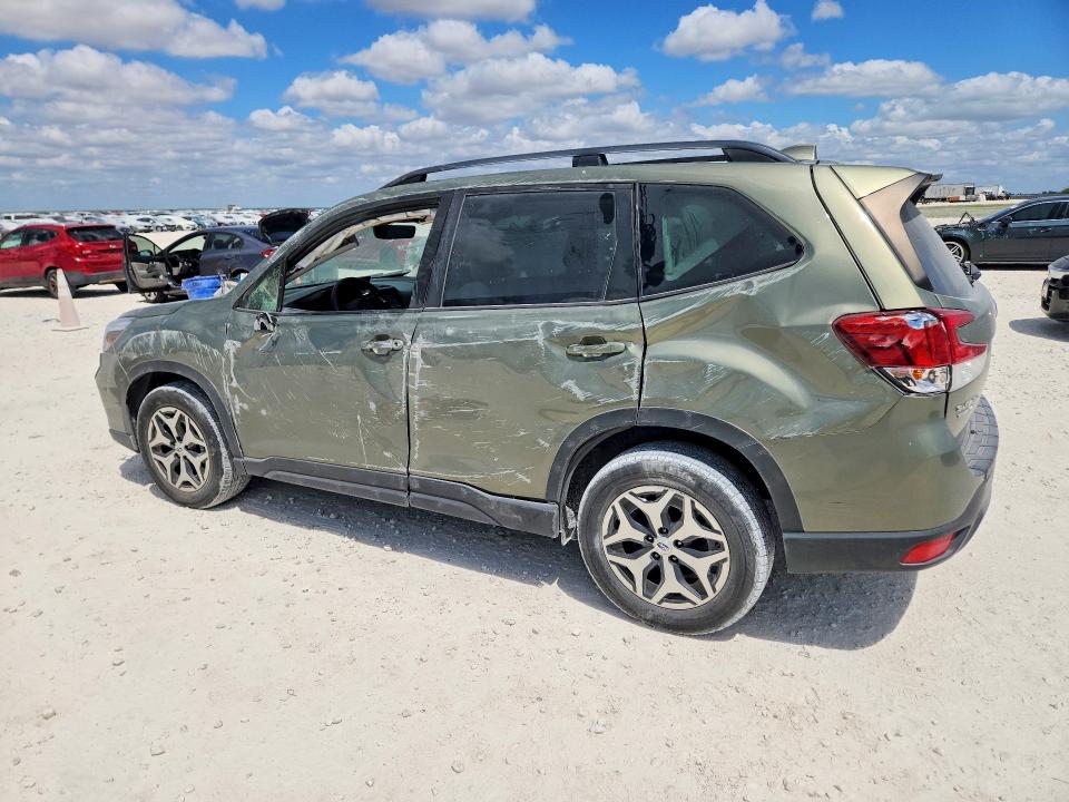 Продажа на аукционе авто 2021 Subaru Forester, vin: JF2SKAJC8MH437769, номер лота: 64587246