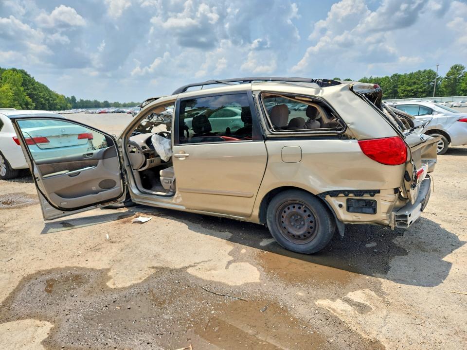 63713826 :رقم المزاد ، 5TDZK23C99S284726 vin ، 2009 Toyota Sienna مزاد بيع