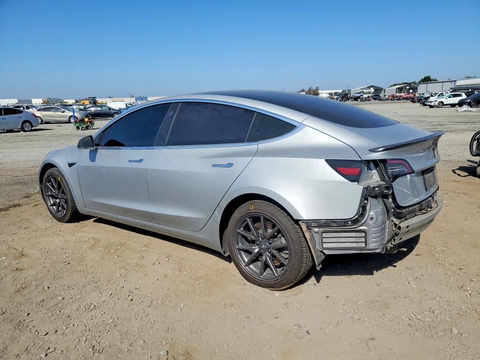2018 Tesla Model 3 მანქანა იყიდება აუქციონზე, vin: 5YJ3E1EA9JF162539, აუქციონის ნომერი: 66634966